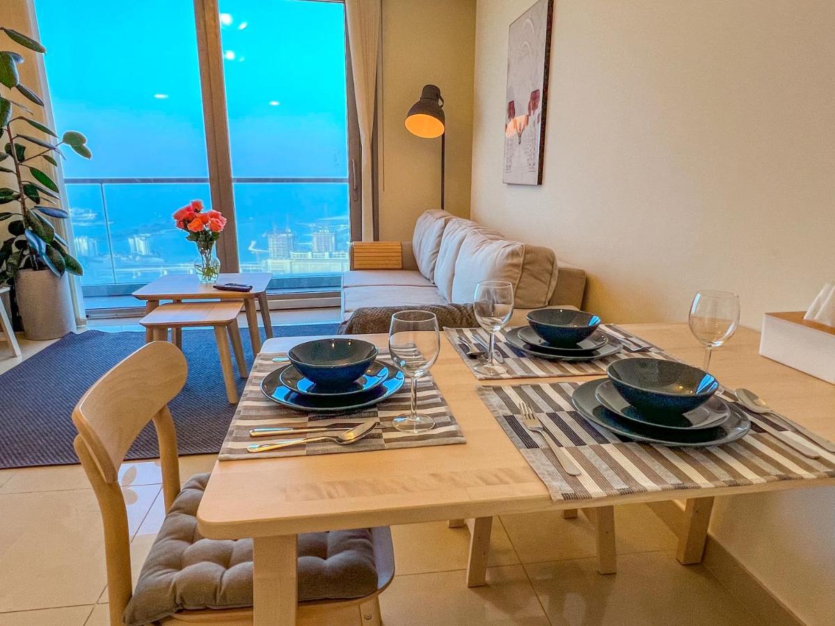 Exquisite, Luxe 1Bd Apartment, Unparalleled Sea Views, Prime Dubai Marina Location & Full Kitchen By "La Buena Vida Holiday Homes Luaran gambar