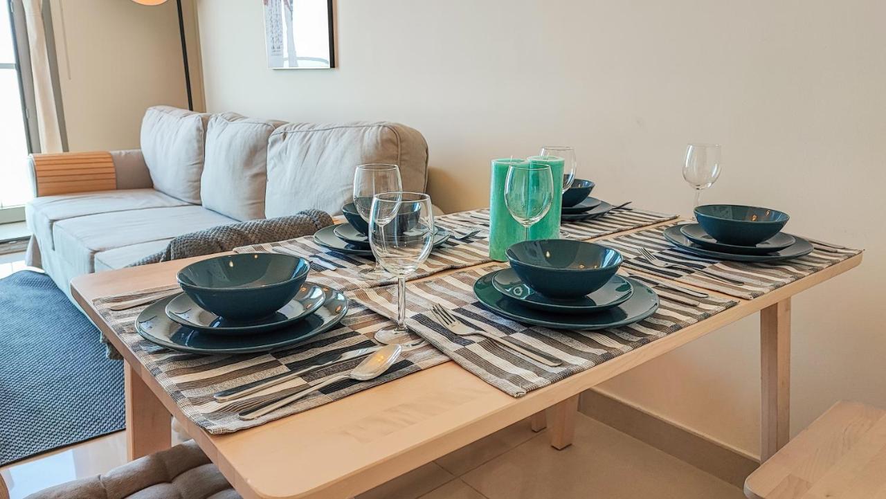 Exquisite, Luxe 1Bd Apartment, Unparalleled Sea Views, Prime Dubai Marina Location & Full Kitchen By "La Buena Vida Holiday Homes Luaran gambar