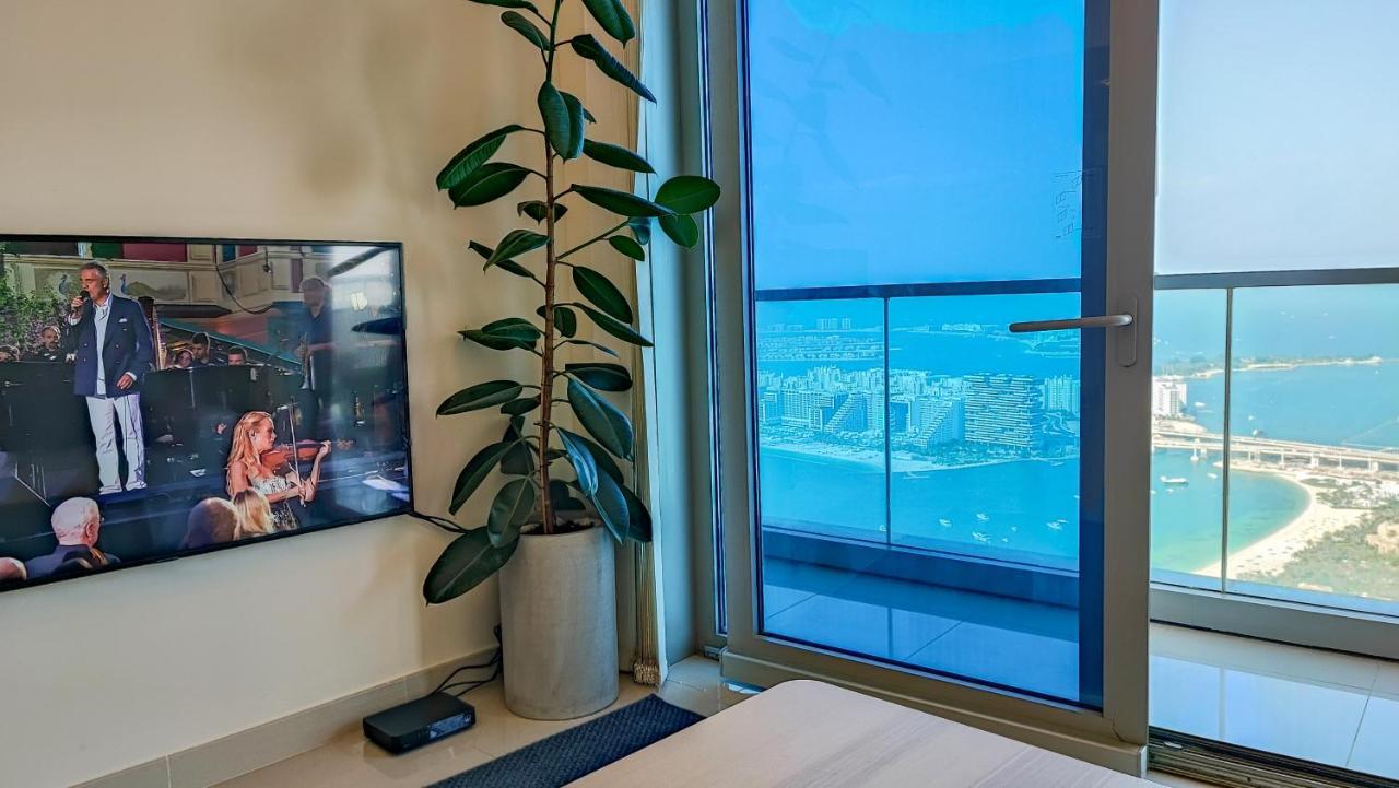 Exquisite, Luxe 1Bd Apartment, Unparalleled Sea Views, Prime Dubai Marina Location & Full Kitchen By "La Buena Vida Holiday Homes Luaran gambar